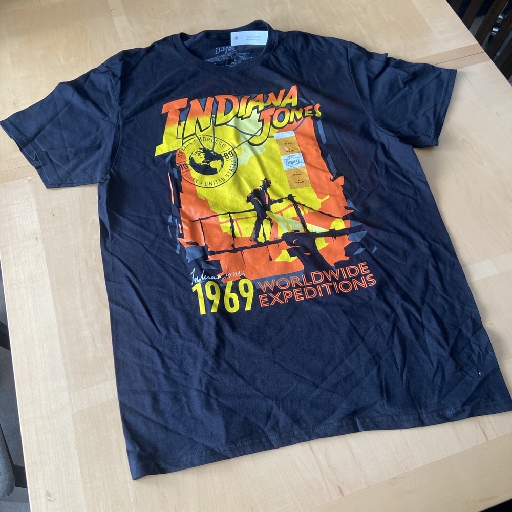 Indiana Jones Mens Shirt 1969 WorldWide Expeditions Size Large 42/44 Black